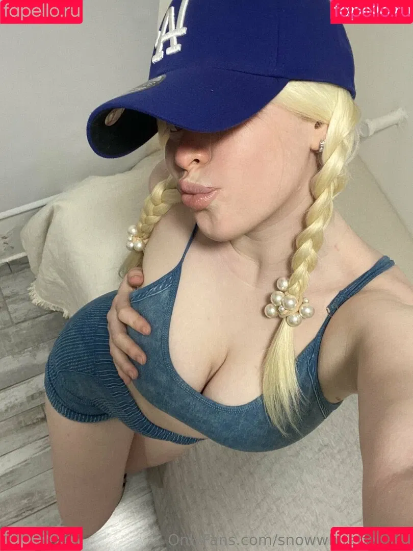 snowwhite.bella / snowwhitebellaxo Onlyfans Photo Gallery 