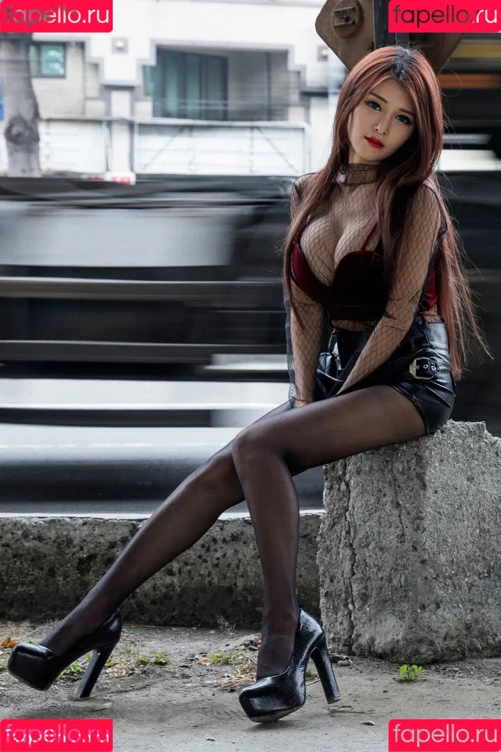 anxi666 / vickybaby / vickybaby61 / 安希Anxi Onlyfans Photo Gallery 