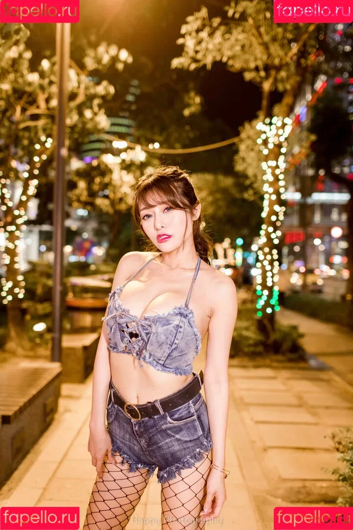 anxi666 / vickybaby / vickybaby61 / 安希Anxi Onlyfans Photo Gallery 