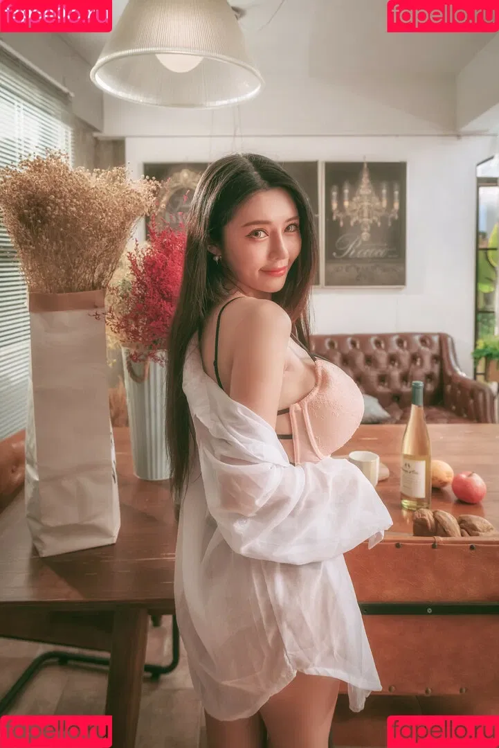 anxi666 / vickybaby / vickybaby61 / 安希Anxi Onlyfans Photo Gallery 