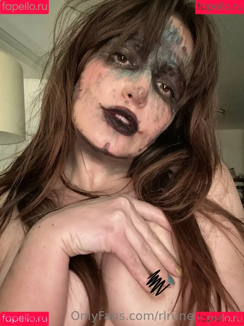 RLrunescapeGF / its_rlrunescapegf Onlyfans Photo Gallery 