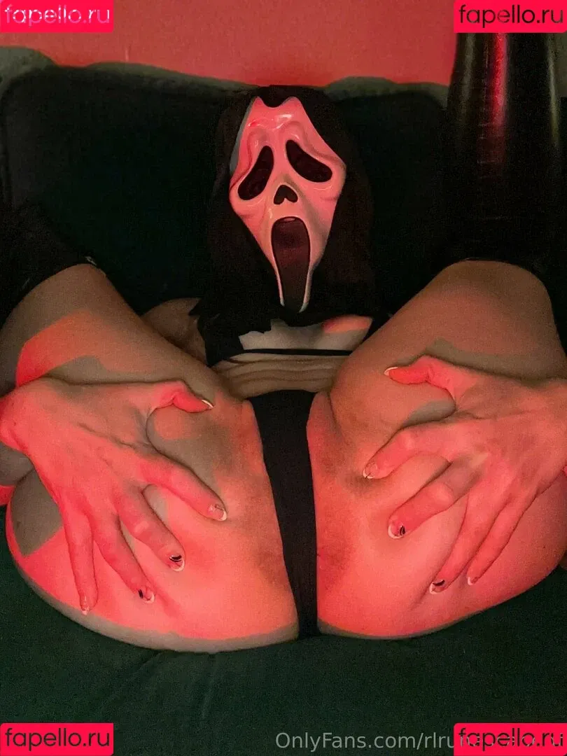 RLrunescapeGF / its_rlrunescapegf Onlyfans Photo Gallery 