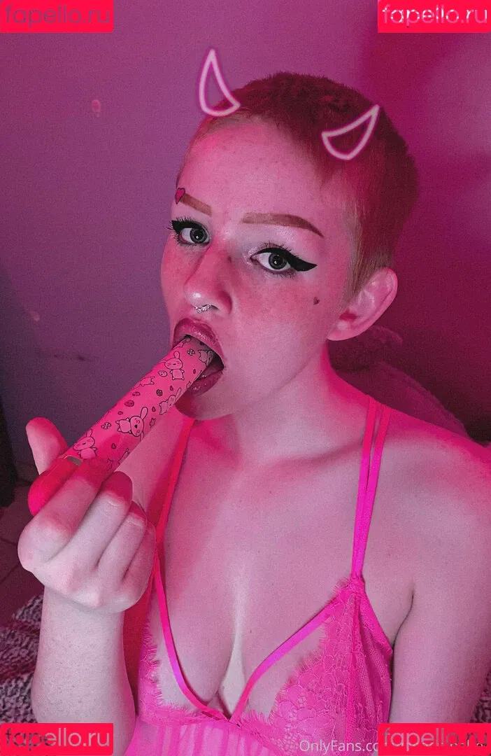 aaliyah0may0 / aaliyah_may / notaaliyahmay Onlyfans Photo Gallery 