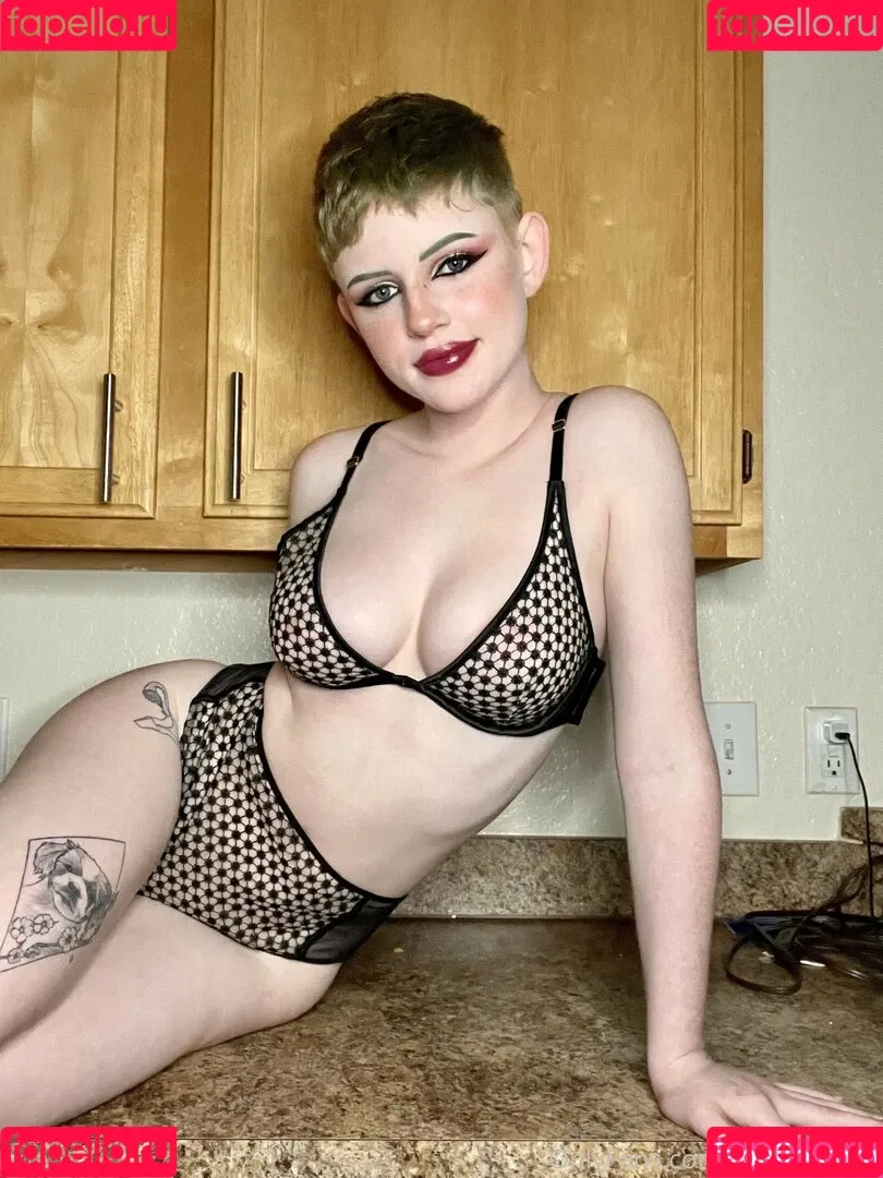 aaliyah0may0 / aaliyah_may / notaaliyahmay Onlyfans Photo Gallery 