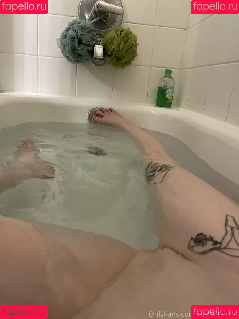 aaliyah0may0 / aaliyah_may / notaaliyahmay Onlyfans Photo Gallery 