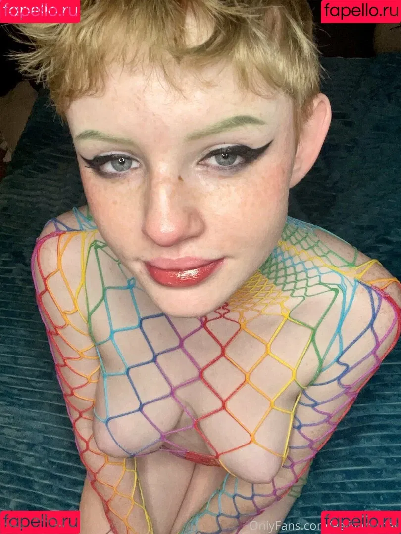 aaliyah0may0 / aaliyah_may / notaaliyahmay Onlyfans Photo Gallery 