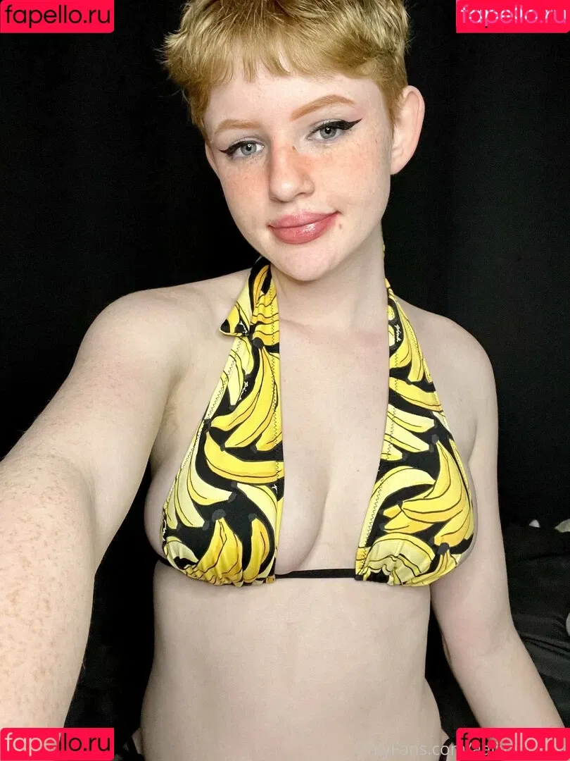 aaliyah0may0 / aaliyah_may / notaaliyahmay Onlyfans Photo Gallery 