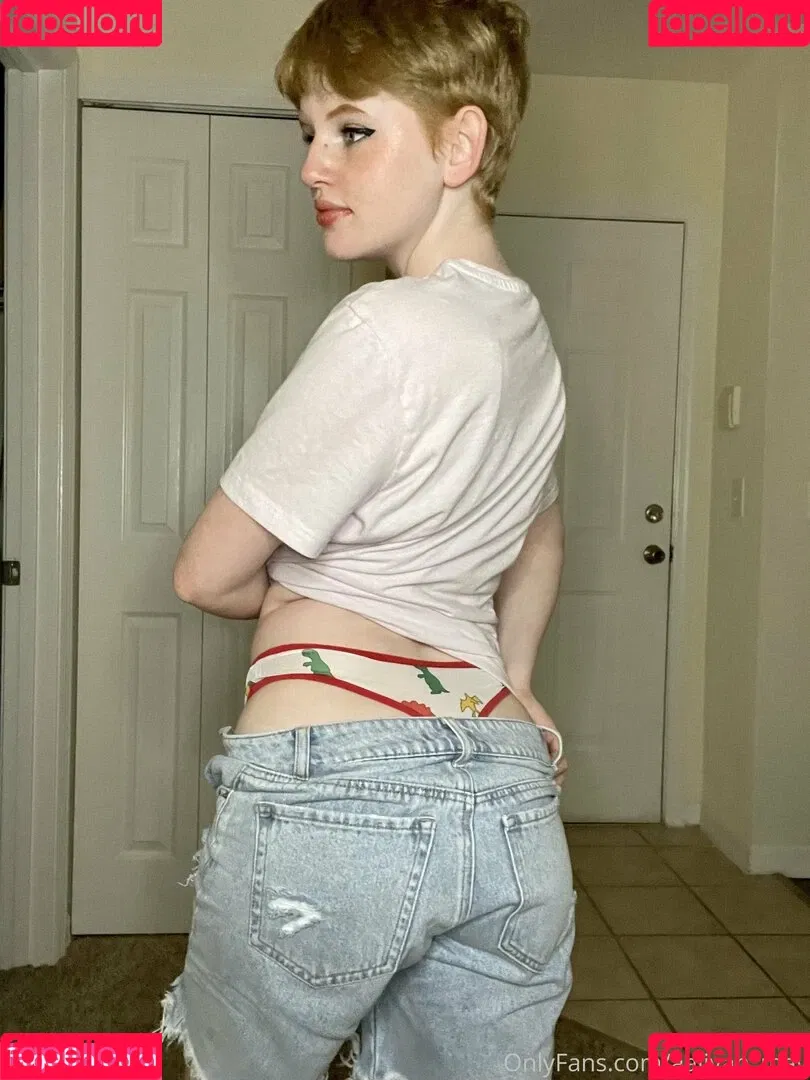 aaliyah0may0 / aaliyah_may / notaaliyahmay Onlyfans Photo Gallery 