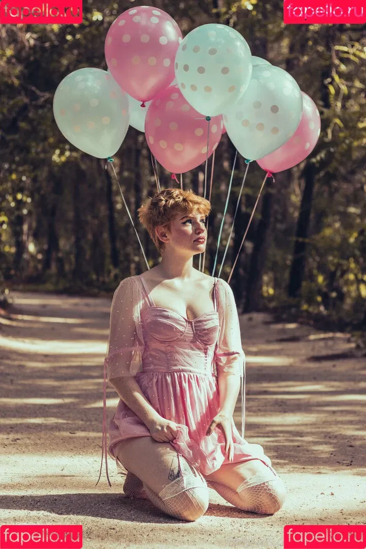 aaliyah0may0 / aaliyah_may / notaaliyahmay Onlyfans Photo Gallery 