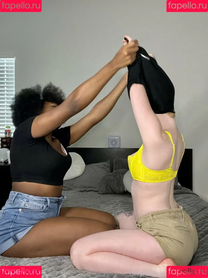 aaliyah0may0 / aaliyah_may / notaaliyahmay Onlyfans Photo Gallery 