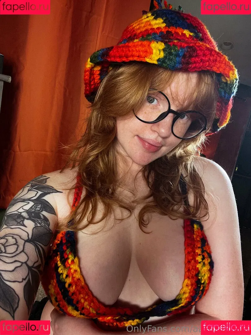 aaliyah0may0 / aaliyah_may / notaaliyahmay Onlyfans Photo Gallery 