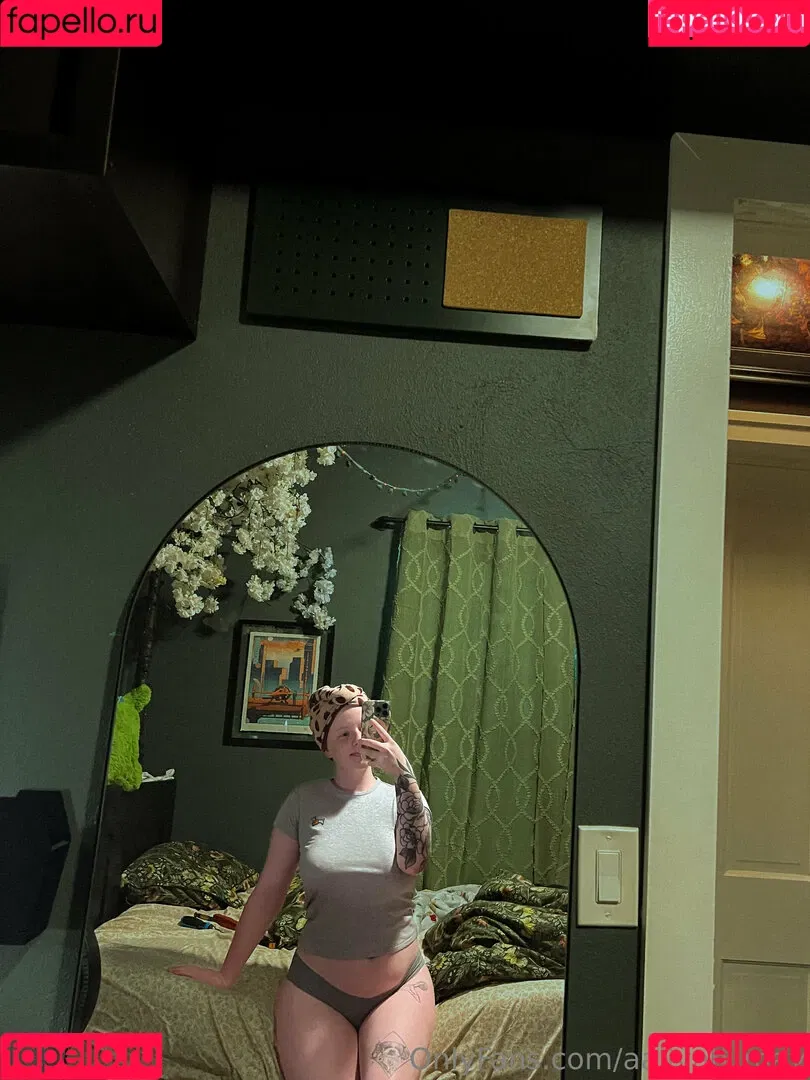 aaliyah0may0 / aaliyah_may / notaaliyahmay Onlyfans Photo Gallery 