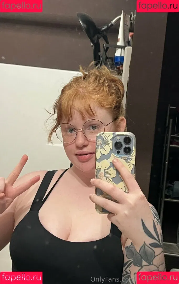 aaliyah0may0 / aaliyah_may / notaaliyahmay Onlyfans Photo Gallery 