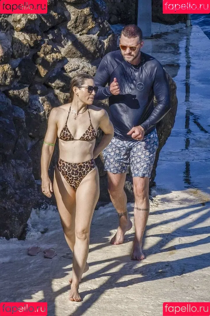 Jessica Biel / JessicaBiel / jessica_biel Onlyfans Photo Gallery 