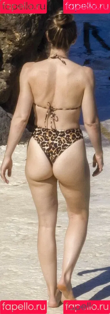 Jessica Biel / JessicaBiel / jessica_biel Onlyfans Photo Gallery 