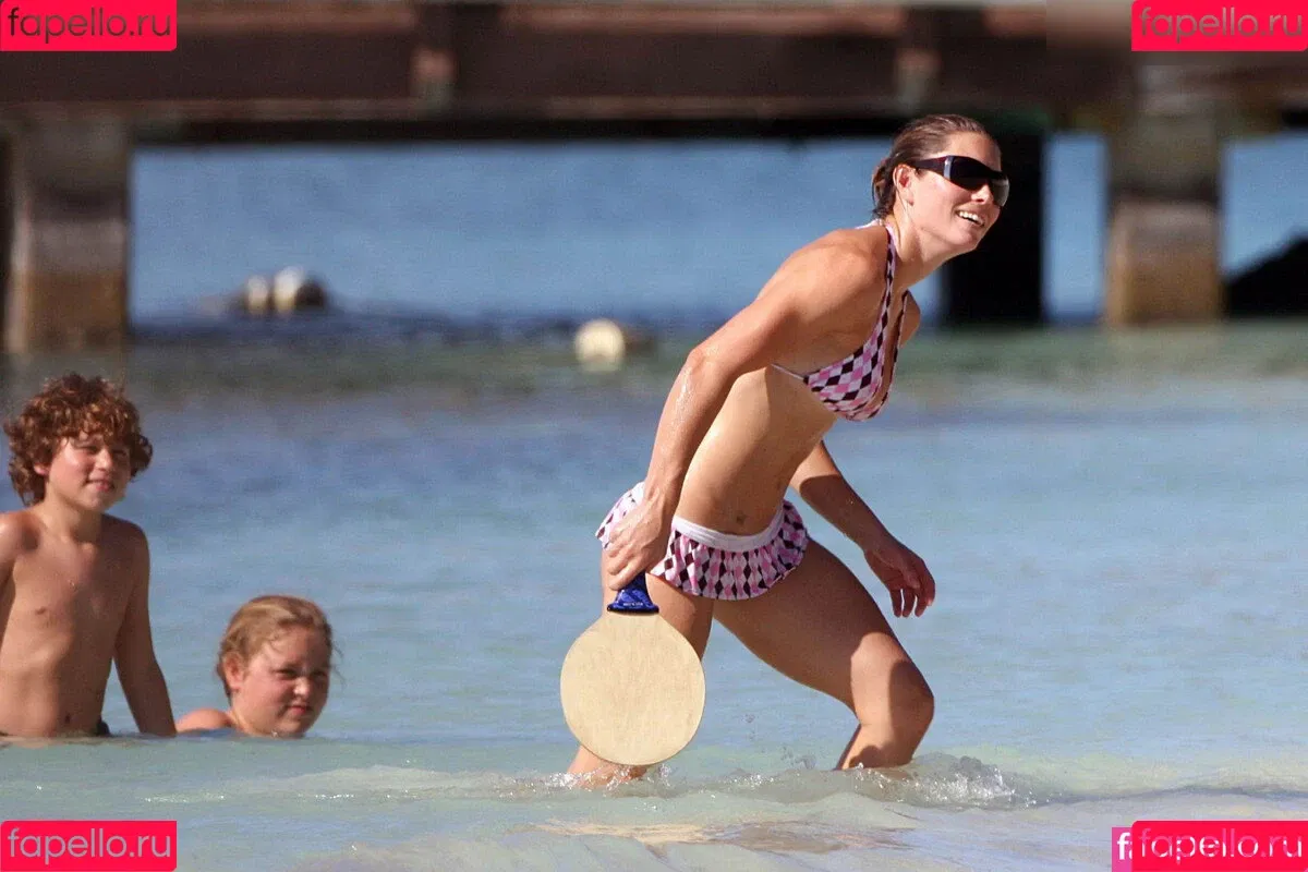 Jessica Biel / JessicaBiel / jessica_biel Onlyfans Photo Gallery 