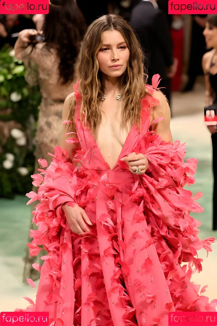 Jessica Biel / JessicaBiel / jessica_biel Onlyfans Photo Gallery 