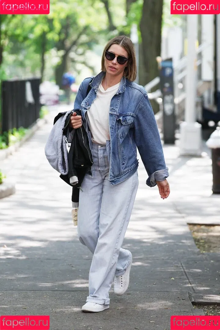 Jessica Biel / JessicaBiel / jessica_biel Onlyfans Photo Gallery 