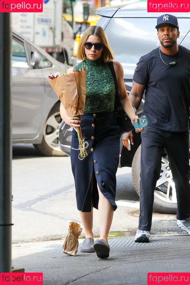 Jessica Biel / JessicaBiel / jessica_biel Onlyfans Photo Gallery 