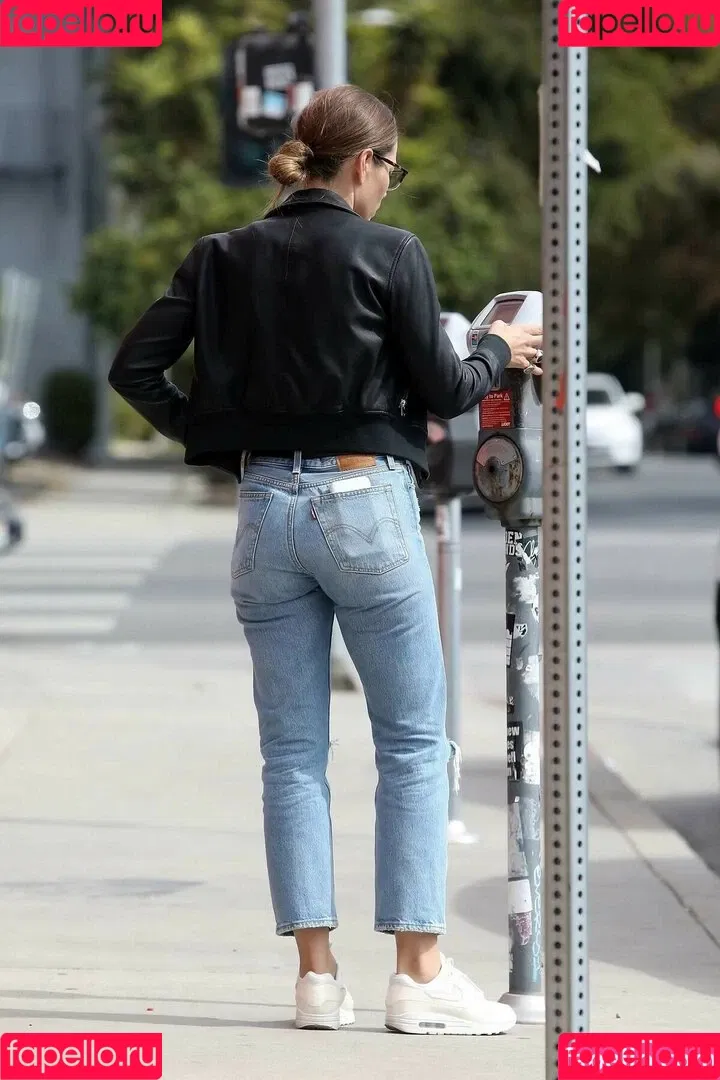 Jessica Biel / JessicaBiel / jessica_biel Onlyfans Photo Gallery 