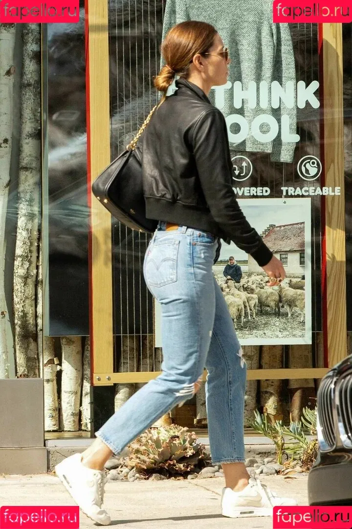 Jessica Biel / JessicaBiel / jessica_biel Onlyfans Photo Gallery 