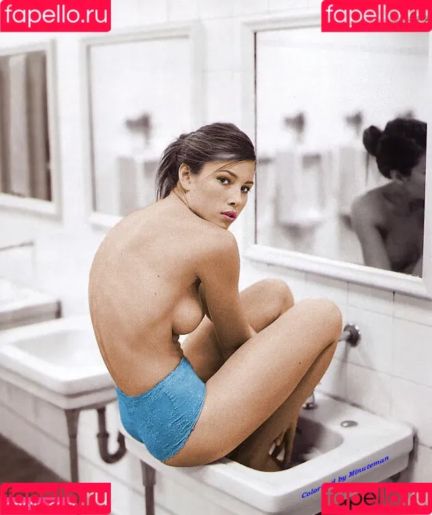 Jessica Biel / JessicaBiel / jessica_biel Onlyfans Photo Gallery 