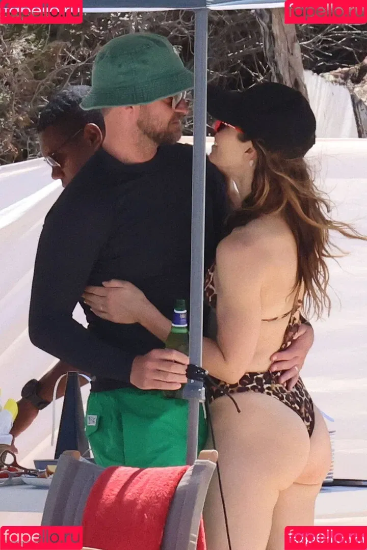 Jessica Biel / JessicaBiel / jessica_biel Onlyfans Photo Gallery 