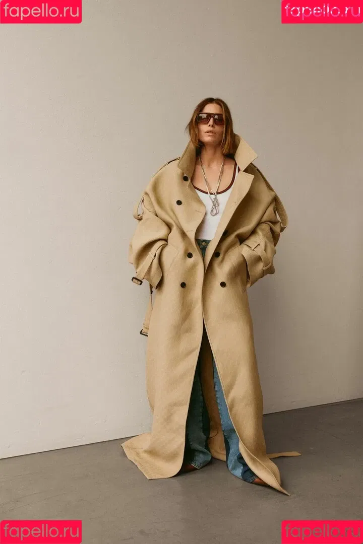 Jessica Biel / JessicaBiel / jessica_biel Onlyfans Photo Gallery 