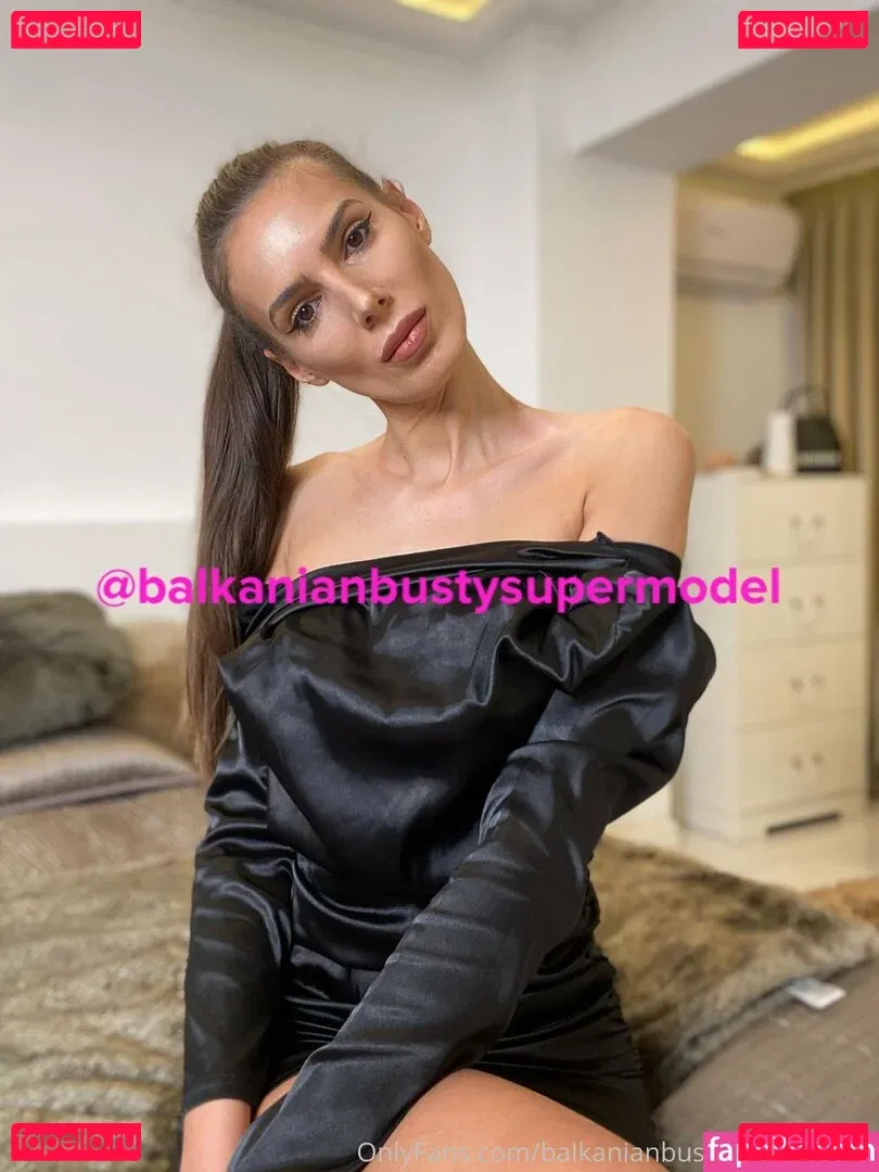 balkanianbustysupermodel Onlyfans Photo Gallery 