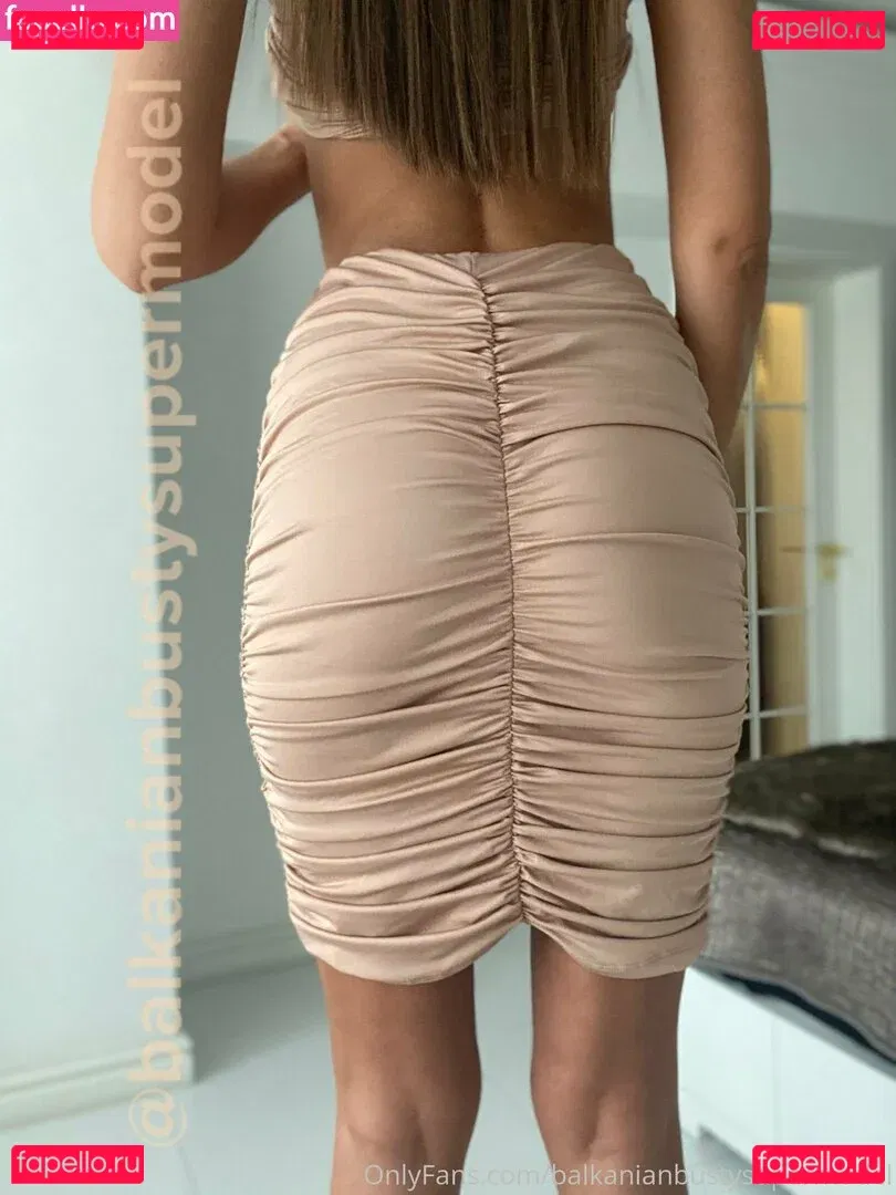 balkanianbustysupermodel Onlyfans Photo Gallery 