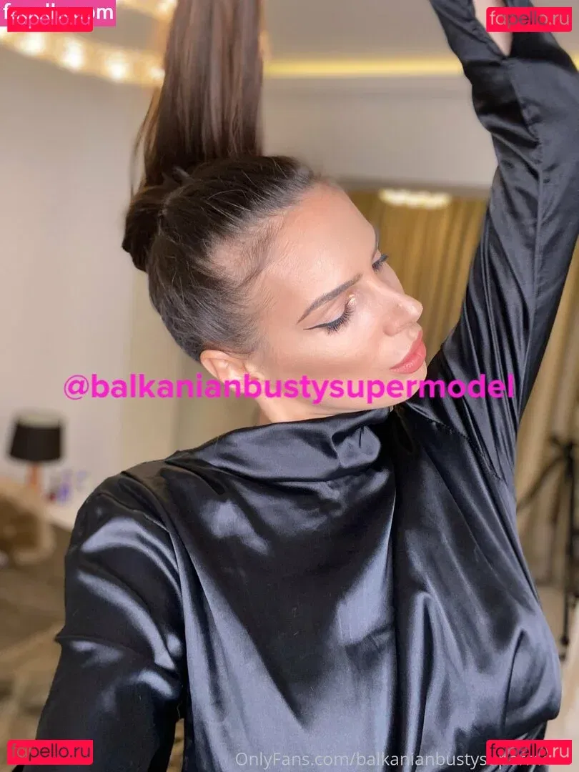 balkanianbustysupermodel Onlyfans Photo Gallery 
