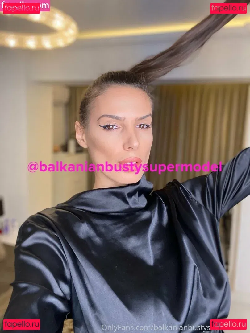 balkanianbustysupermodel Onlyfans Photo Gallery 
