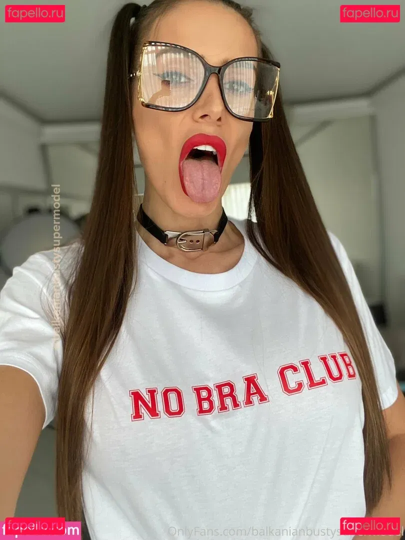 balkanianbustysupermodel Onlyfans Photo Gallery 