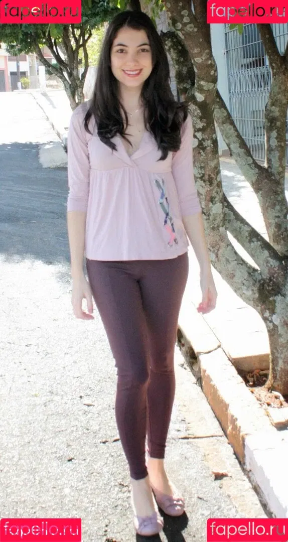 Sweet Carol / carolinarossi10 / curveswithcaroline Onlyfans Photo Gallery 