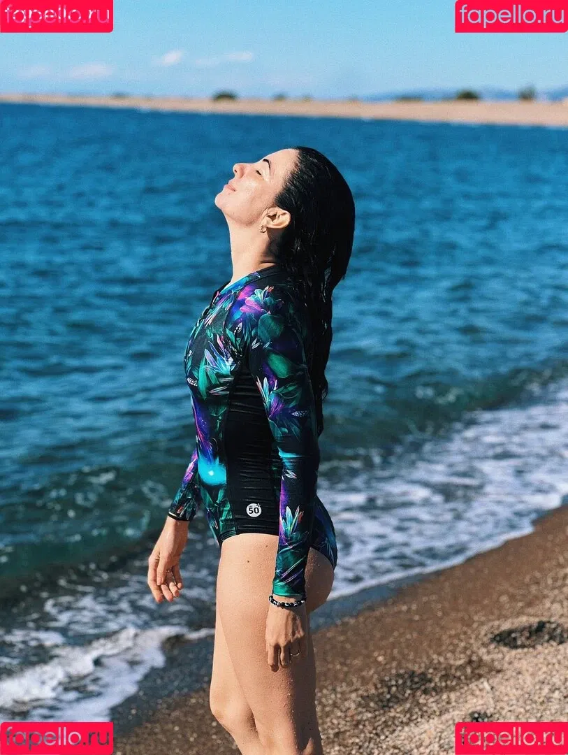 Sweet Carol / carolinarossi10 / curveswithcaroline Onlyfans Photo Gallery 