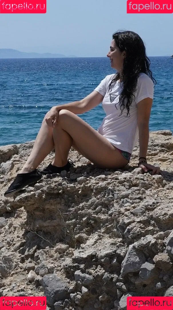 Sweet Carol / carolinarossi10 / curveswithcaroline Onlyfans Photo Gallery 