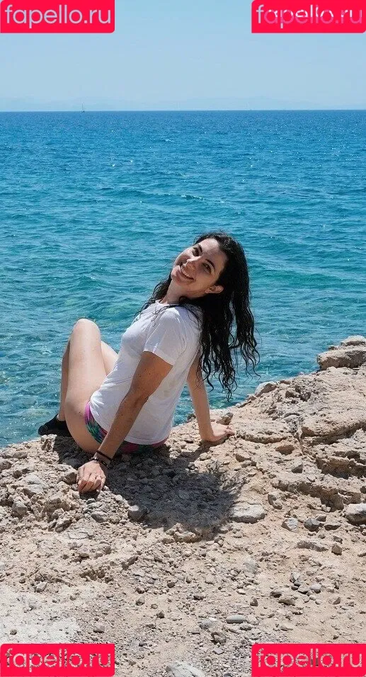 Sweet Carol / carolinarossi10 / curveswithcaroline Onlyfans Photo Gallery 