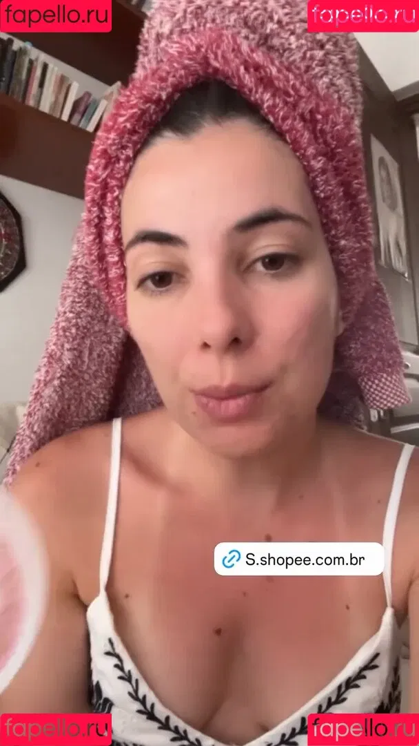 Sweet Carol / carolinarossi10 / curveswithcaroline Onlyfans Photo Gallery 