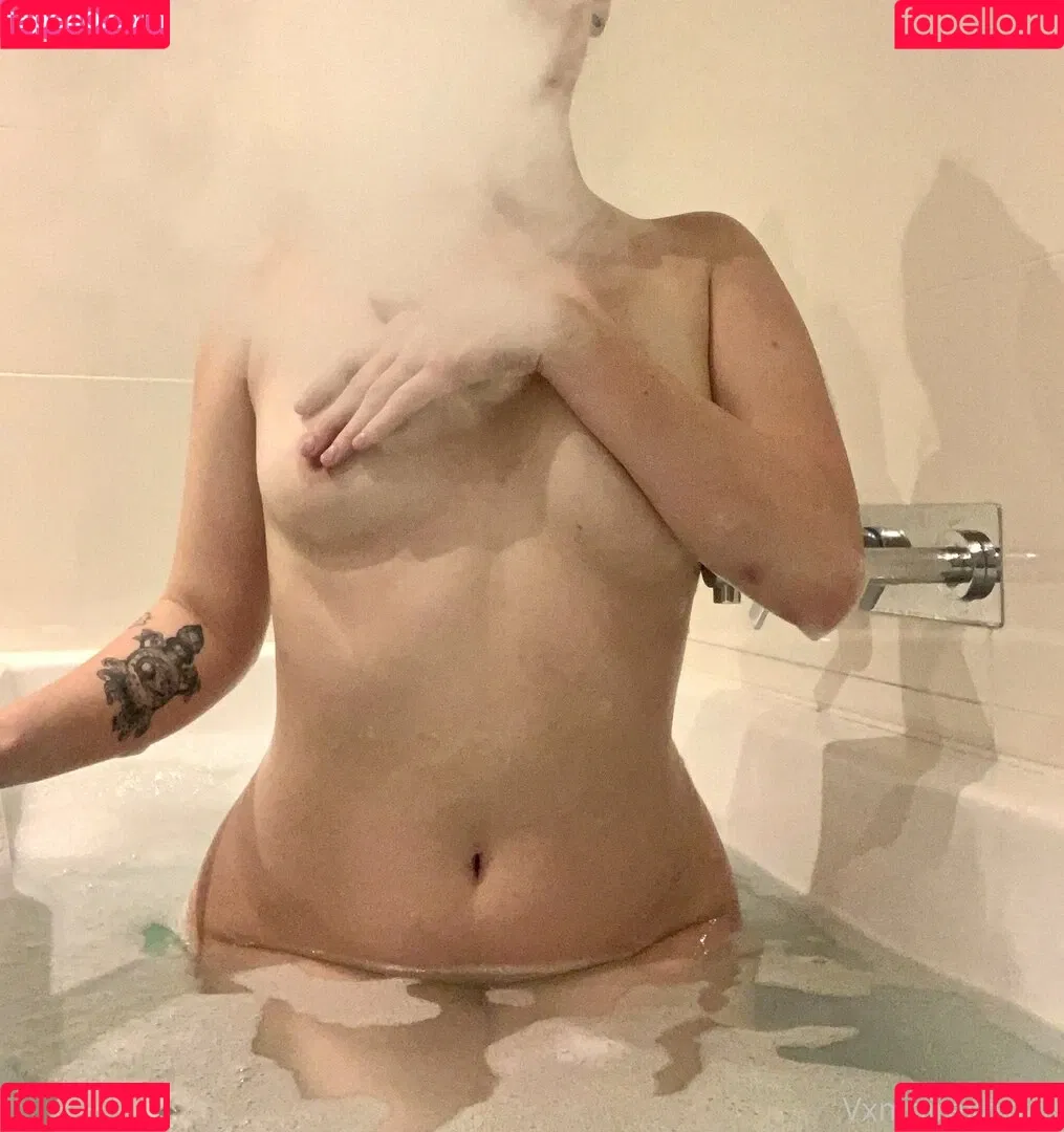 princess.demora_free / princesssss_vee Onlyfans Photo Gallery 