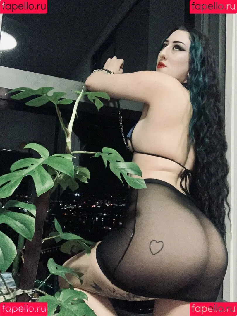 princess.demora_free / princesssss_vee Onlyfans Photo Gallery 