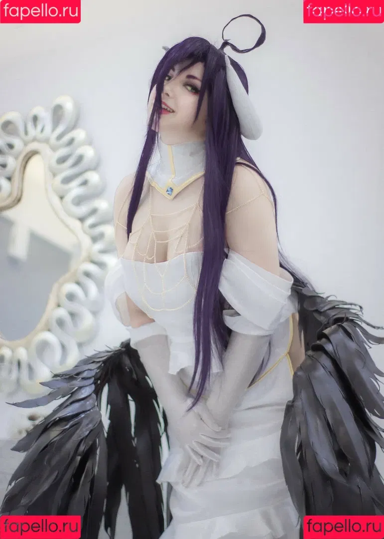 Marcelline Cos / MarcellineCos / marcelline.cos Onlyfans Photo Gallery 