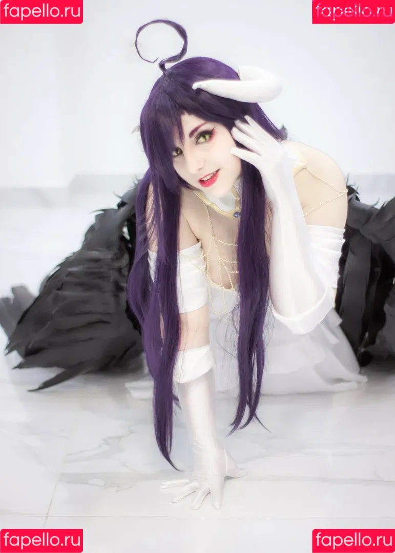 Marcelline Cos / MarcellineCos / marcelline.cos Onlyfans Photo Gallery 