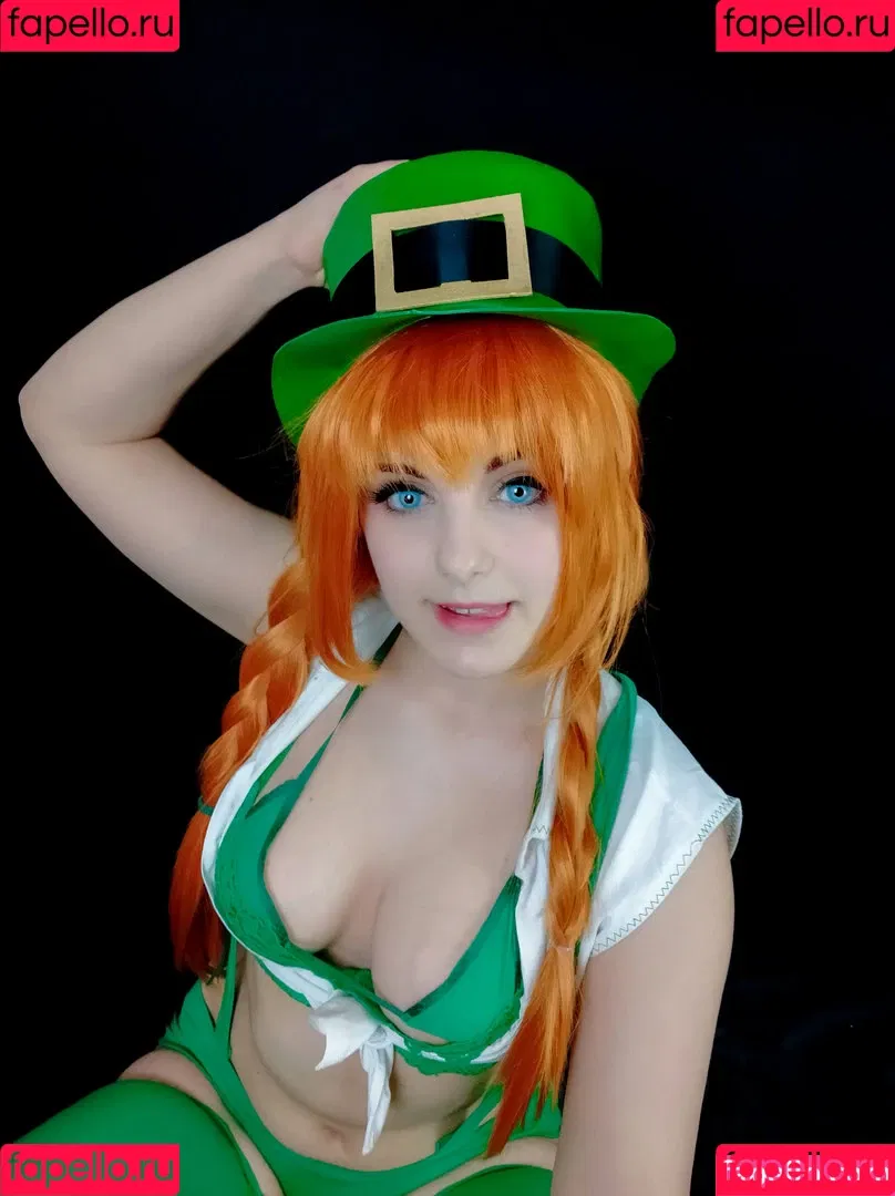 Marcelline Cos / MarcellineCos / marcelline.cos Onlyfans Photo Gallery 