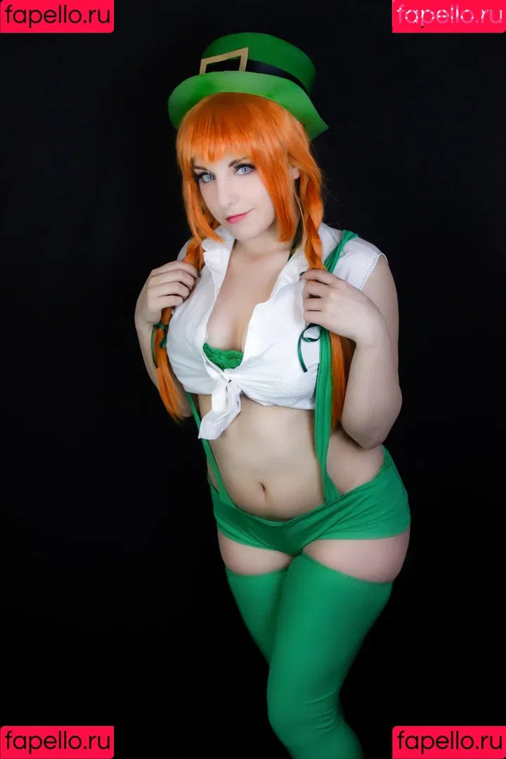 Marcelline Cos / MarcellineCos / marcelline.cos Onlyfans Photo Gallery 