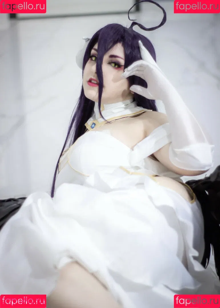 Marcelline Cos / MarcellineCos / marcelline.cos Onlyfans Photo Gallery 