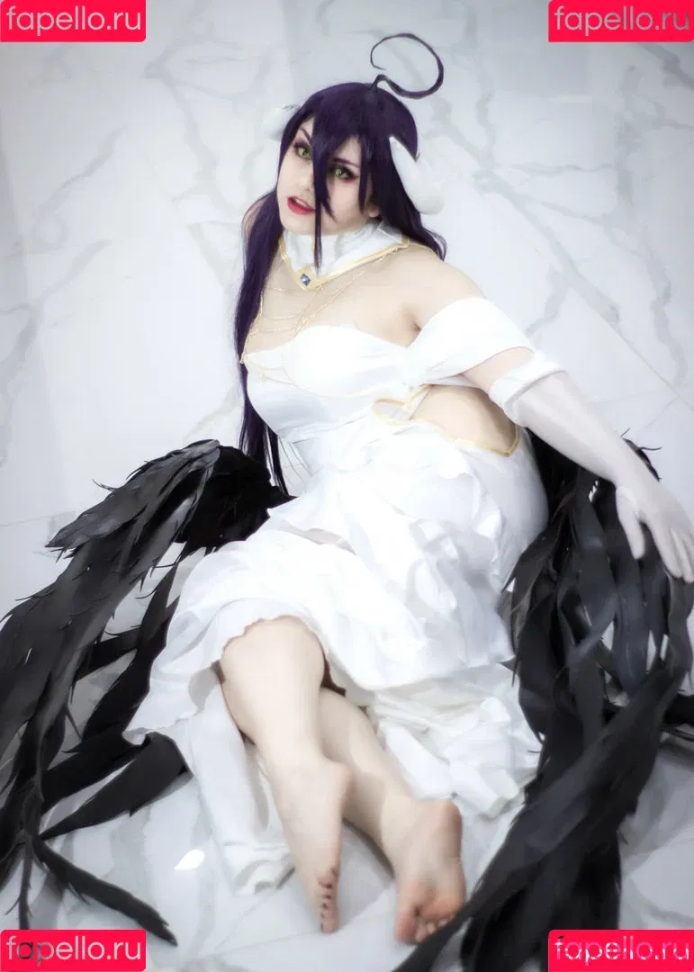 Marcelline Cos / MarcellineCos / marcelline.cos Onlyfans Photo Gallery 