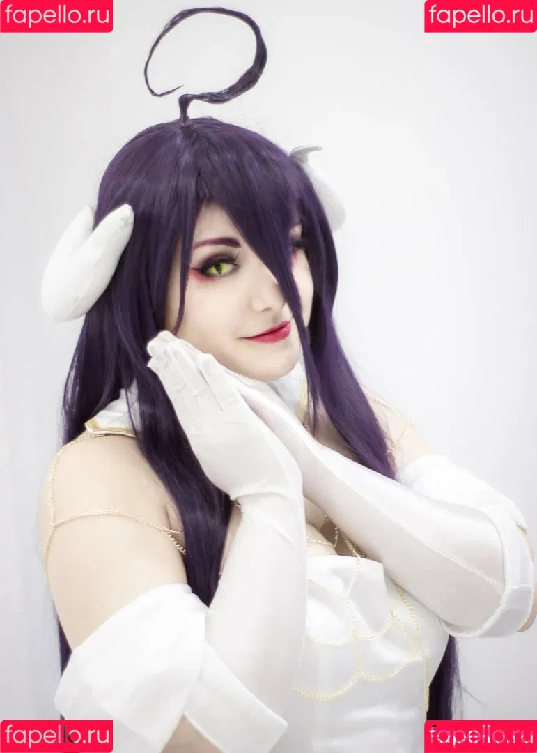 Marcelline Cos / MarcellineCos / marcelline.cos Onlyfans Photo Gallery 