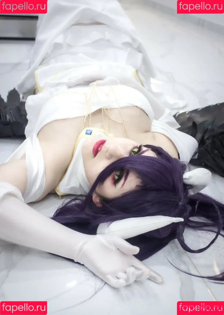 Marcelline Cos / MarcellineCos / marcelline.cos Onlyfans Photo Gallery 