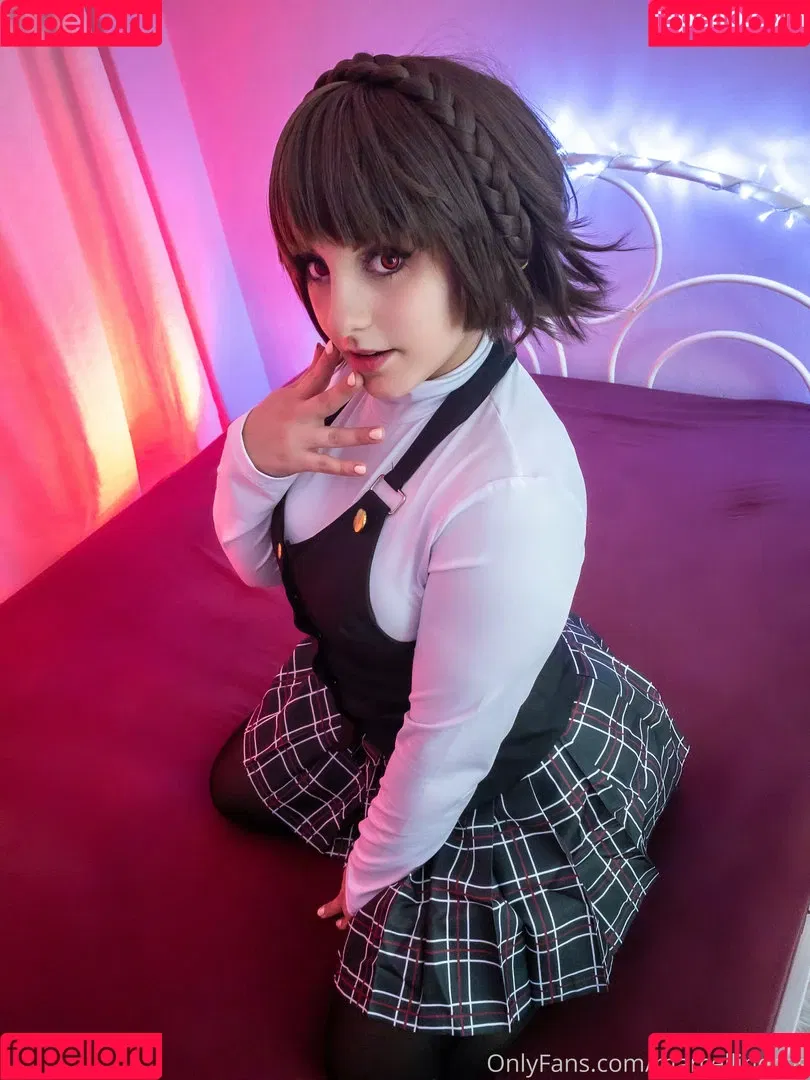 Marcelline Cos / MarcellineCos / marcelline.cos Onlyfans Photo Gallery 