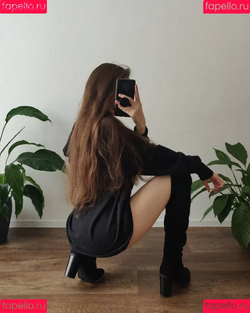 Rachel / lioness.in.the.rain / miss_in_tights / missintights / missinwolford Onlyfans Photo Gallery 